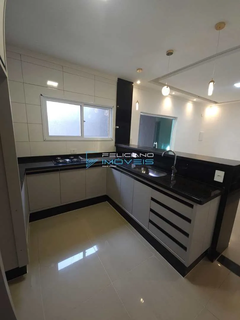 Imagem Casa com 2 quartos, Mirim, Praia Grande - R$ 680 mil, Cod: 5728