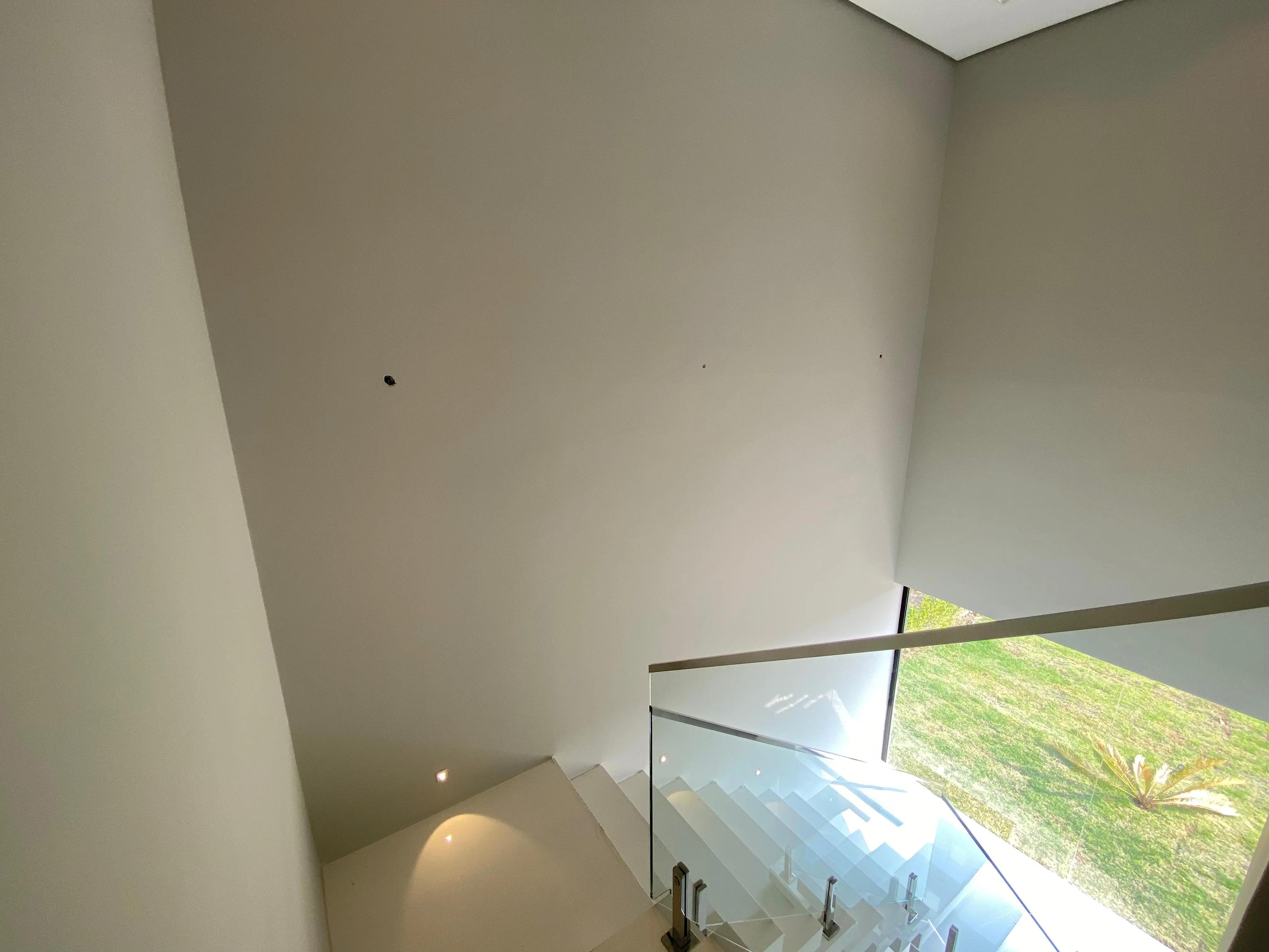 Imagem Residência de Elegância Única: Casa Exclusiva no Alphaville com Design Sofisticado e Área de Lazer Impecável