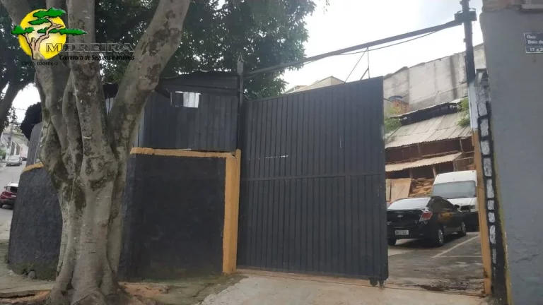 Imagem TERRENO DE ESQUINA PARA VENDA NO JD PERI