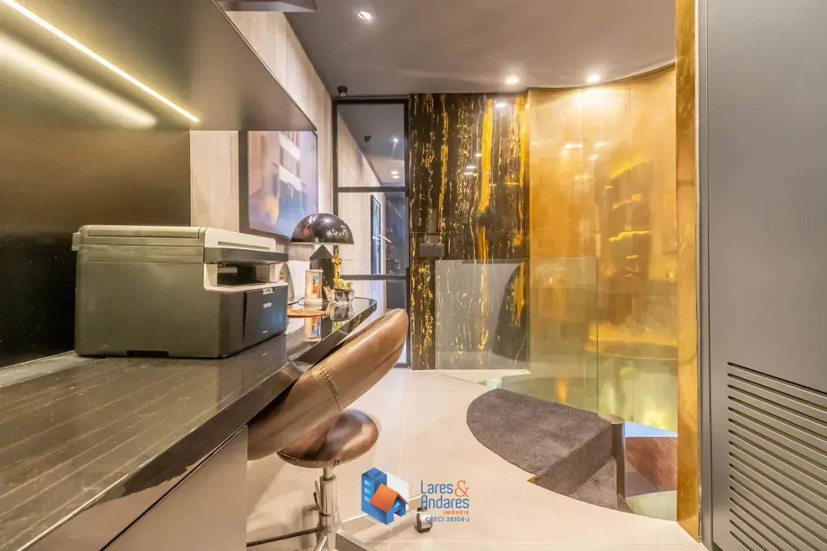 Imagem Duplex para venda em Cerqueira César com 2 quartos, sendo 2 suítes, 197m²