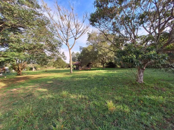 Imagem EXCELENTE TERRENO, de 3.200m², Condomínio Fechado, com Lagoas, Águas Claras