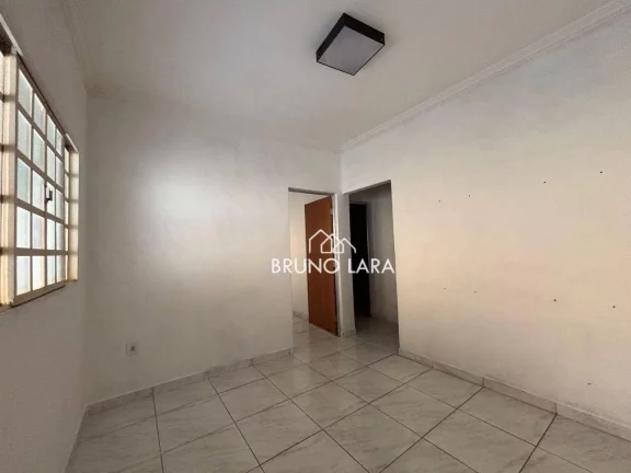 Imagem Casa à venda no bairro Resplendor - Igarapé/MG.