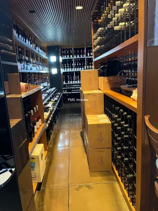 Imagem Loja Comercial para Locação no Itaim Bibi, São Paulo-SP 294m², 8 Vagas de Garagem