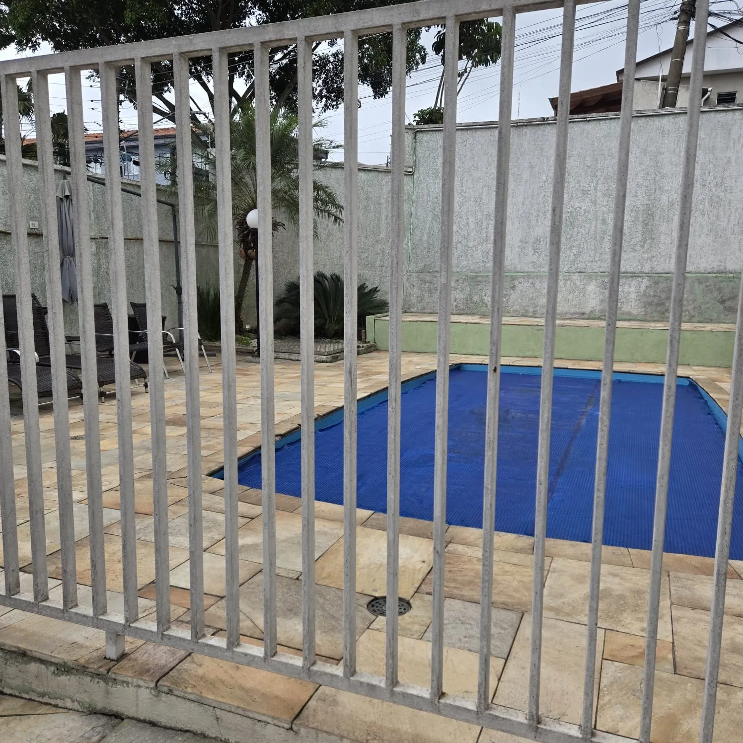 Imagem VENDO LINDO SOBRADO EM CONDOMÍNIO FECHADO NO BAIRRO PEDREIRA!