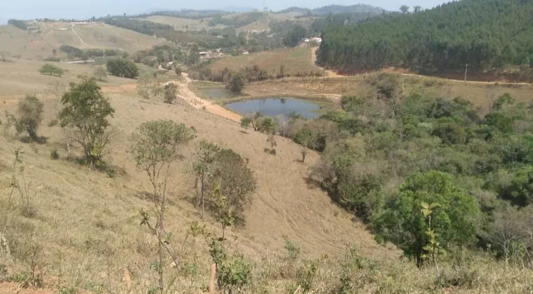 Imagem Terreno à Venda, 1.000 m² em Centro - Atibaia