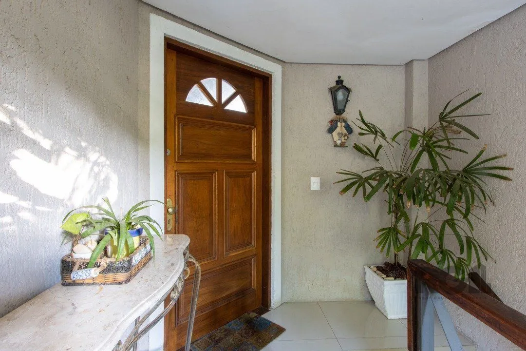 Imagem Casa de Condomínio em Jardim Isabel