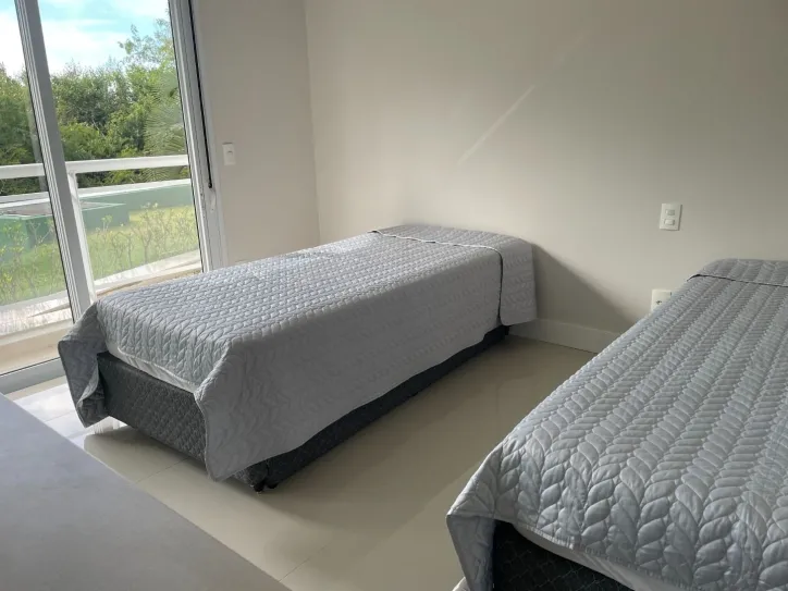 Imagem Apartamento com 4 dormitórios à venda, 285 m² - Cachoeira do Bom Jesus - Florianópolis/SC