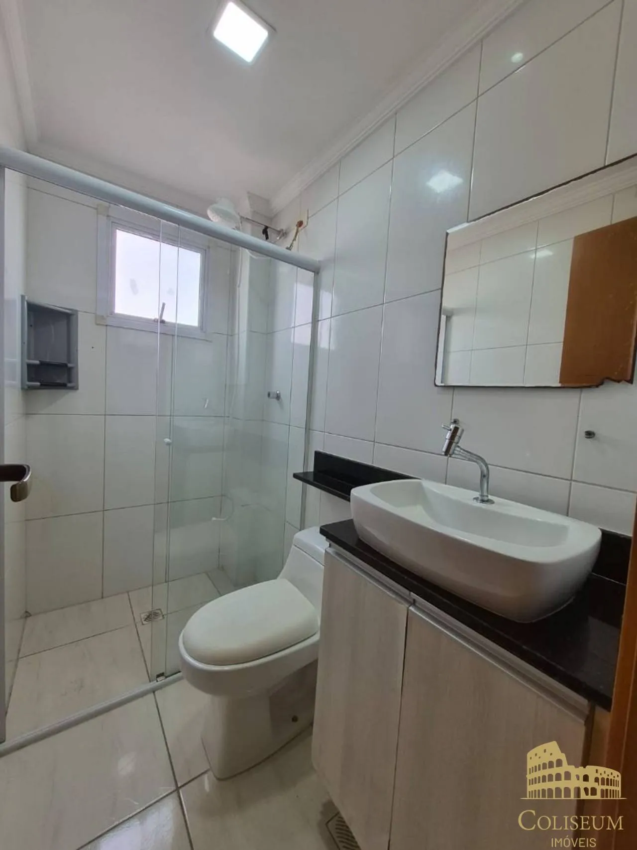 Imagem Apartamento com 2 dormitórios para alugar, 82 m² por R$ 3.700,00/mês - Vila Assunção - Praia Grande/SP