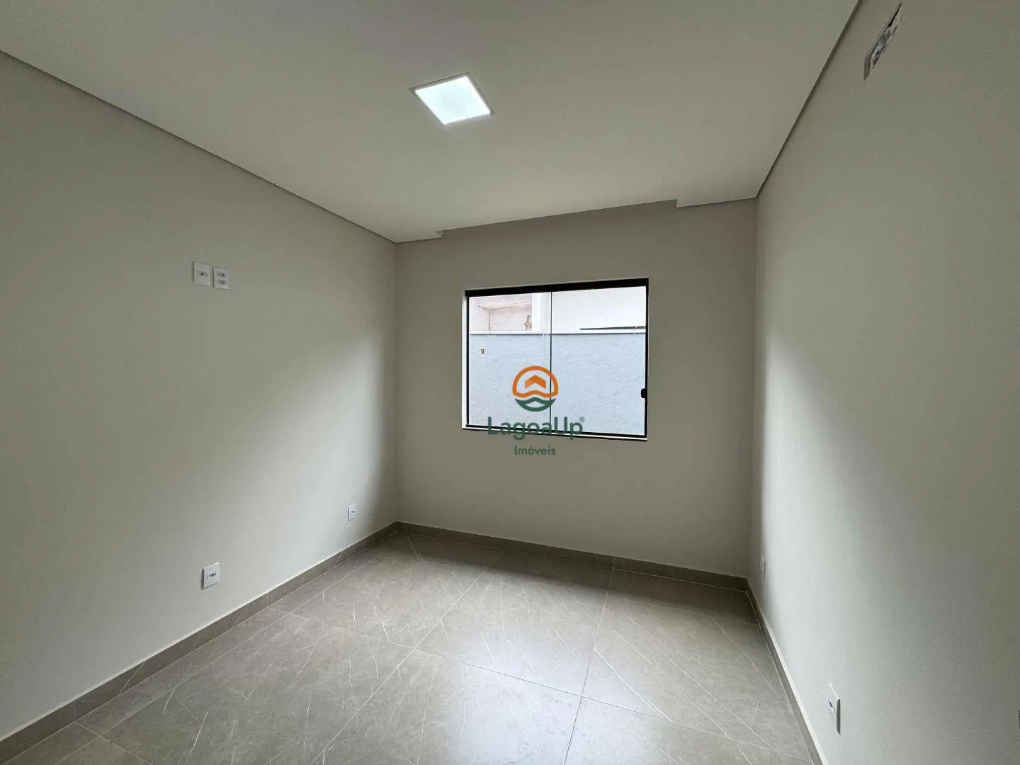 Imagem Casa com 3 dormitórios à venda, 96 m² por R$ 730.000,00 - Jardim Imperial - Lagoa Santa/MG