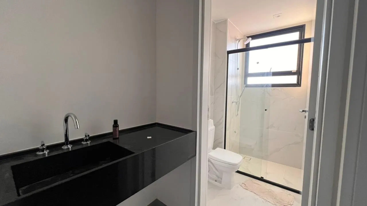 Imagem Apartamento Novo de 67 m² com Suíte, Sacada Gourmet, 2 Vagas e Depósito no Biarritz Campolim
