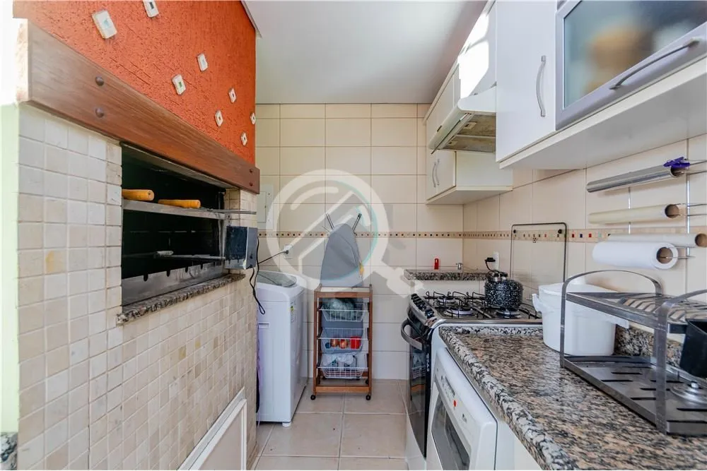 Imagem Descubra Seu Refúgio Urbano Perfeito! Imagine viver em uma cobertura que combina conforto, espaço ...