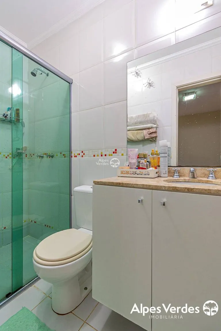 Imagem Casa de condomínio com 3 quartos, 117m2, à venda em Canela, Vila Suzana