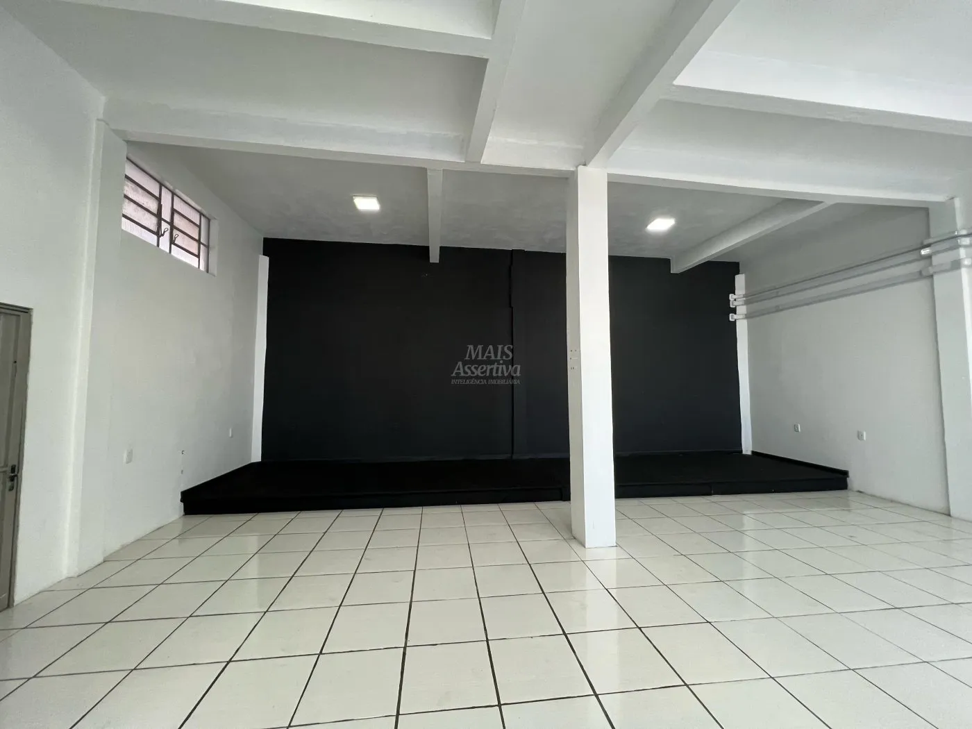Imagem Excelente Sala Comercial para Locação na Rua Ícaro - Canudos, Novo Hamburgo/RS