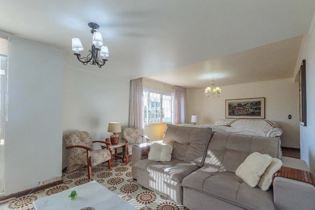 Imagem Casa a venda com 400m², bairro, Teresópolis