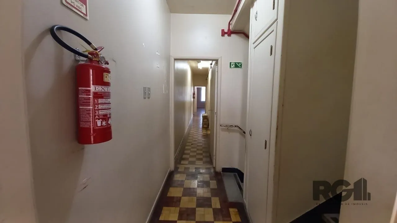 Imagem Vende Prédio com 357,83m²