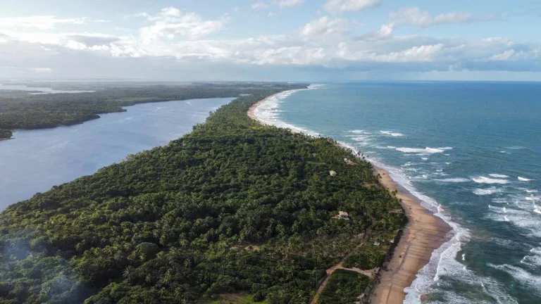 Imagem TERRENO CASSANGE - LAGOA E MAR