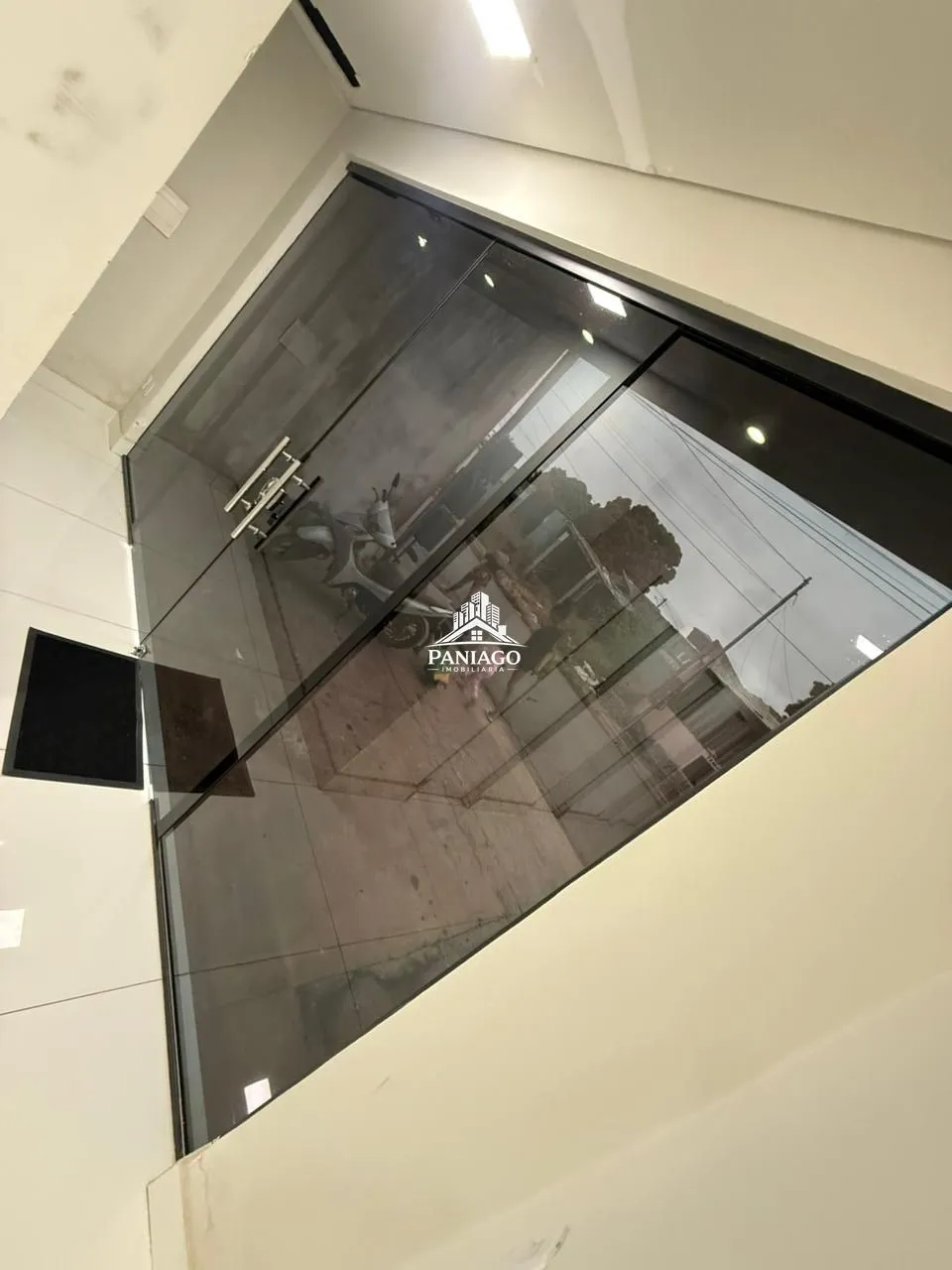 Imagem PONTO COMERCIAL A VENDA - BAIRRO PEDRA 90