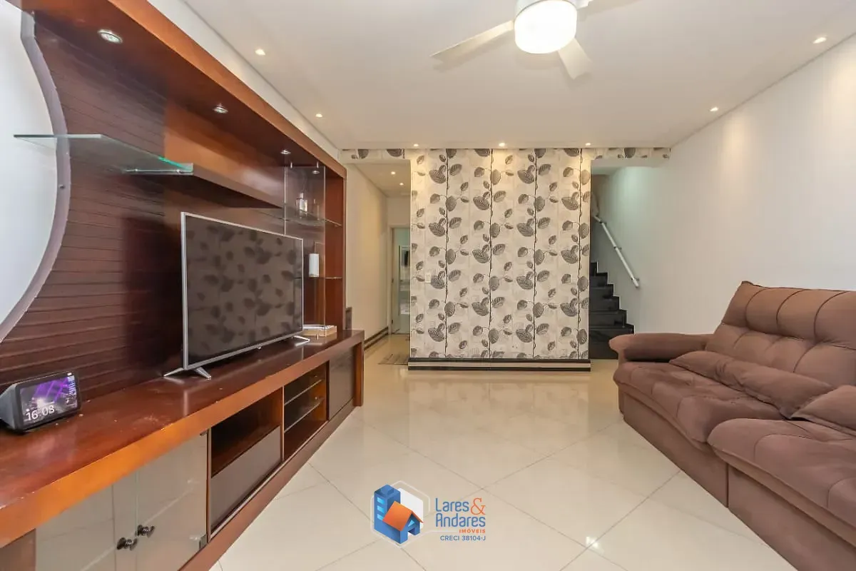 Imagem Sobrado para venda em Chácara Inglesa (Zona Norte) - Pirituba com 3 quartos, sendo 1 suíte, 185m²