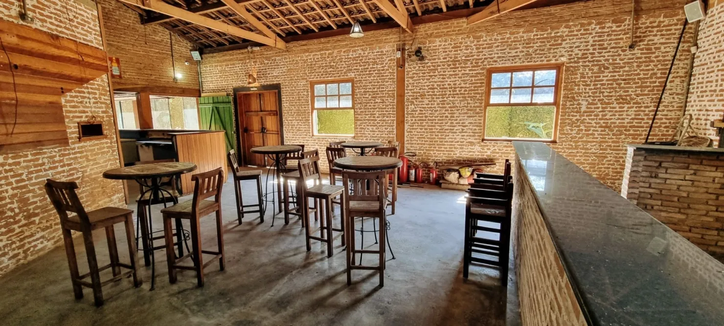 Imagem Comercial à venda 10 Vagas, 873.25M², Santana, Pindamonhangaba - SP
