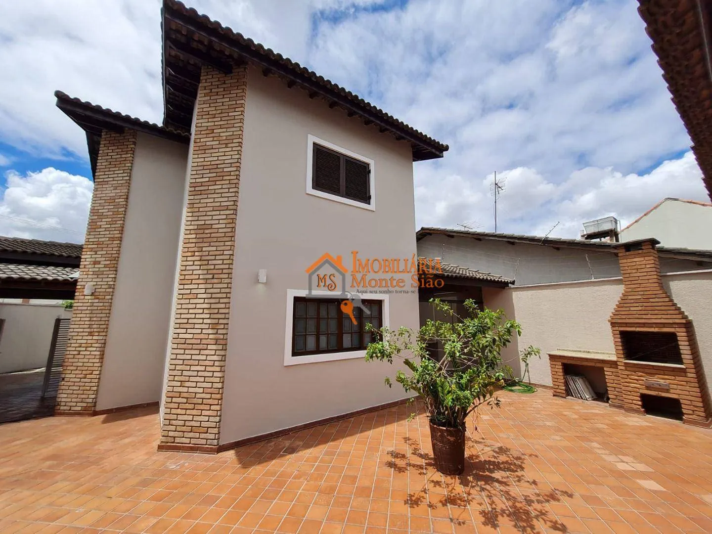 Imagem Sobrado com 3 dormitórios à venda, 219 m² por R$ 1.580.000,00 - Jardim Santa Clara - Guarulhos/SP