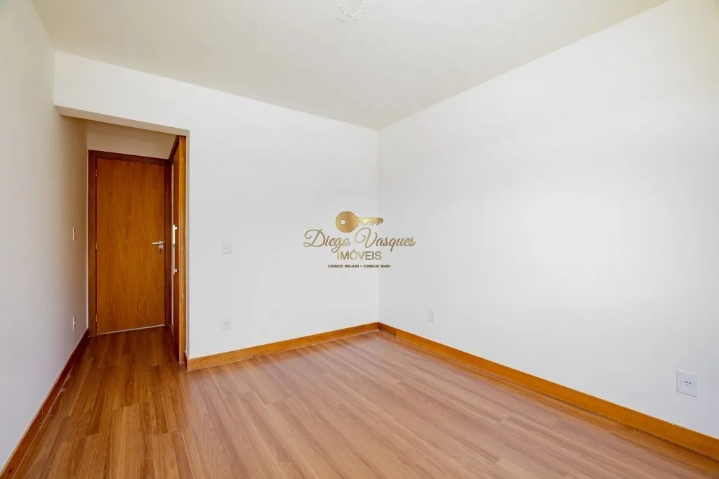 Imagem Casa em Condomínio para Venda em Teresópolis / RJ no bairro Tijuca