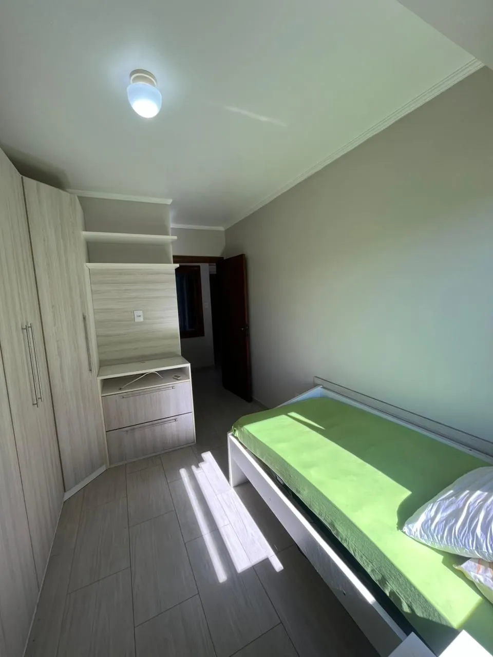 Imagem Sobrado triplex com piscina no Loteamento Nova Ipanema