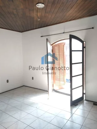 Imagem Prédio à venda com 04 casas e salão comercial em Cotia