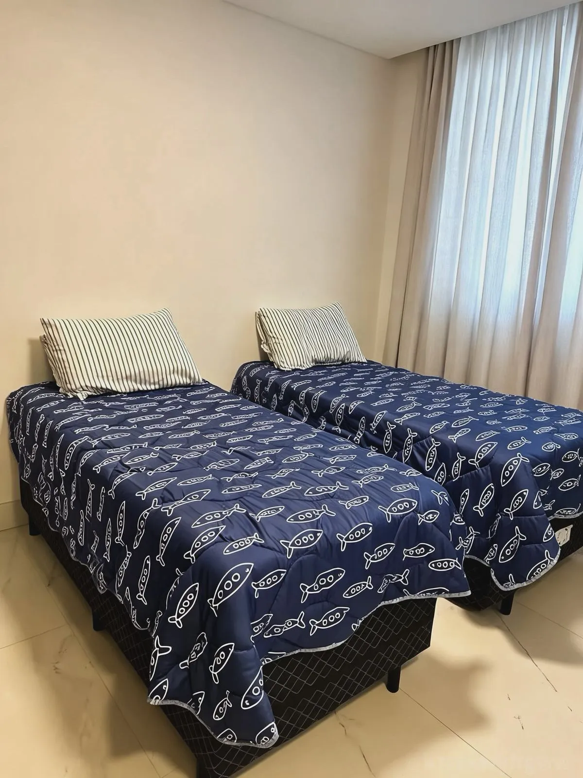 Imagem LUXO NA QUADRA DO MAR EM MEIA PRAIA ITAPEMA: 127m² MOBILIADO COM 3 SUÍTES E 3 VAGAS