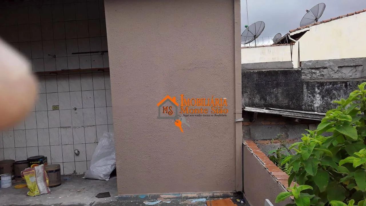 Imagem Casa com 3 dormitórios à venda, 260 m² por R$ 530.000,00 - Jardim Cumbica - Guarulhos/SP