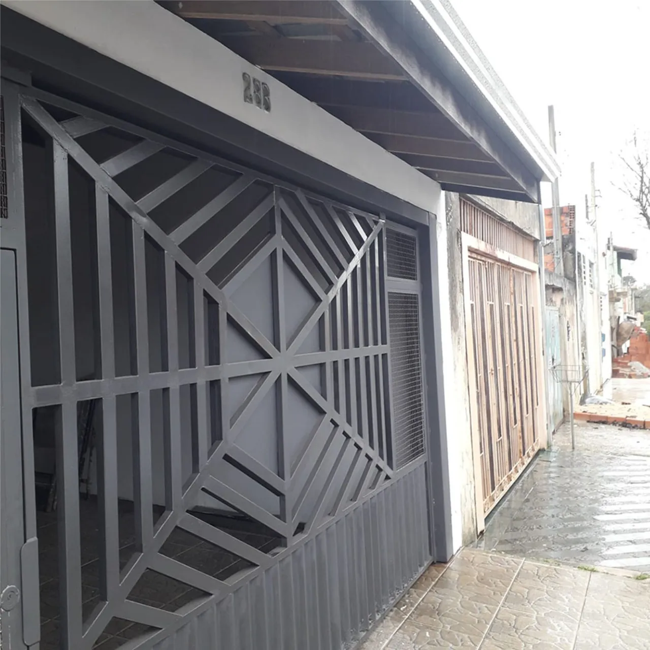 Foto do imóvel Casa à venda em Sorocaba-SP, Jardim Nilton Torres: 3 quartos, 1 suíte, 2 salas, 2 banheiros, 2 vagas de garagem, 125m². em JARDIM NILTON TORRES, SOROCABA - SP