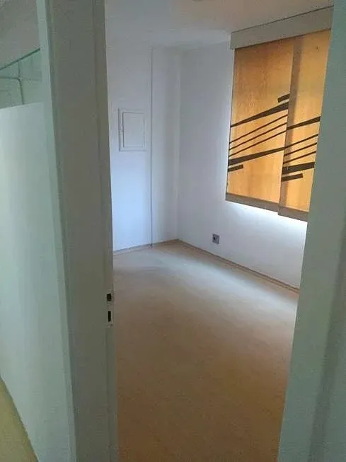 Imagem Sala Comercial para Venda em São Paulo, SANTA CECILIA, 1 vaga