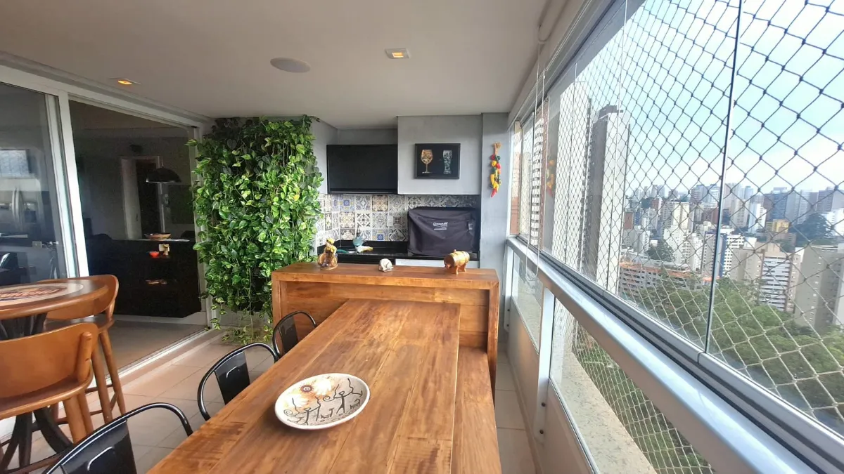 Imagem Apartamento para venda em Vila Andrade com 4 quartos, sendo 2 suítes, 211m2