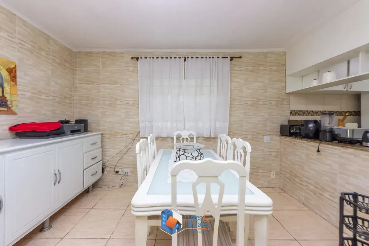 Imagem Casa para venda em Engenheiro Goulart com 4 quartos, sendo 1 suíte, 154m²