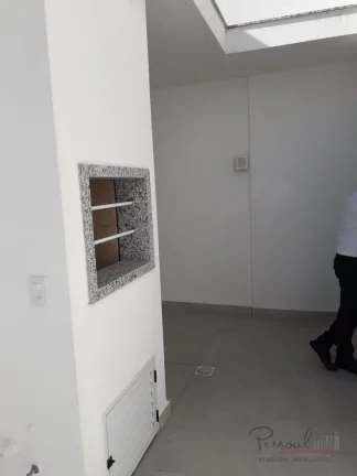 Imagem Excelente cobertura de 3 dormitórios, sendo 1 suíte, sala de estar e jantar, cozinha integrada, á...