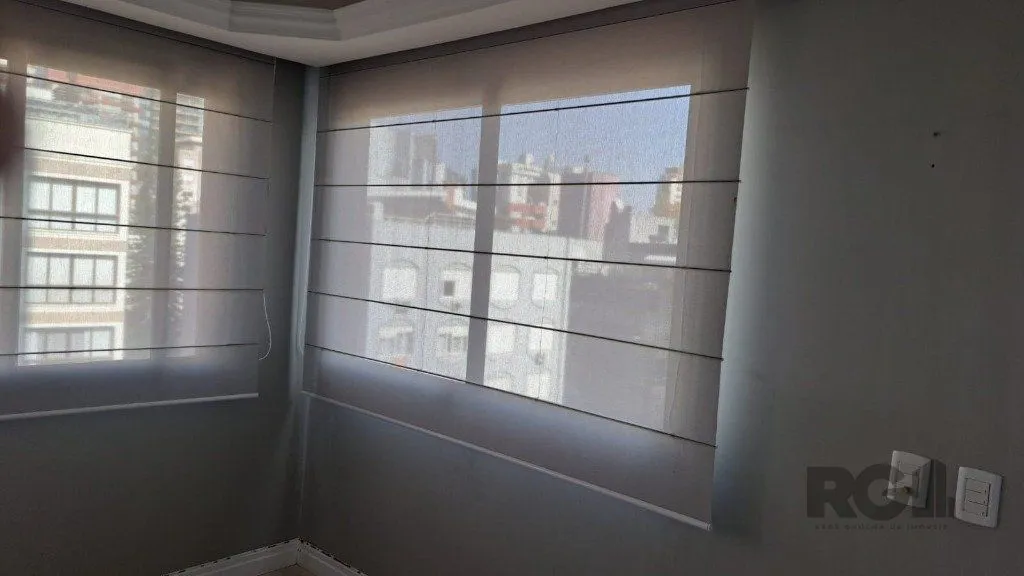 Imagem Vende-se apartamento 3 dorm com suíte e sacada 2 vagas cobertas - 126m² - Mont'Serrat