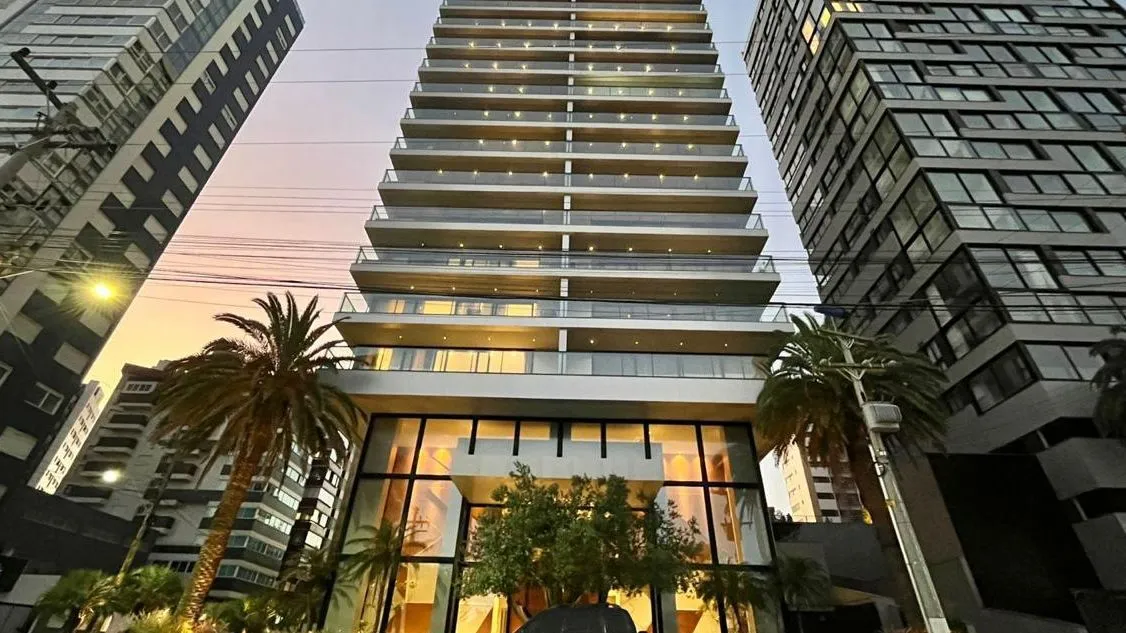 Foto do imóvel Apartamento à venda em Torres, Praia Grande, com 4 quartos, 215m2