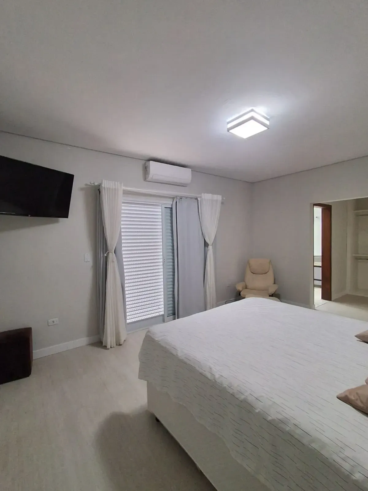 Imagem Sobrado com 4 Quartos à Venda, 273 m² em Parque Residencial Itapeti - Mogi das Cruzes