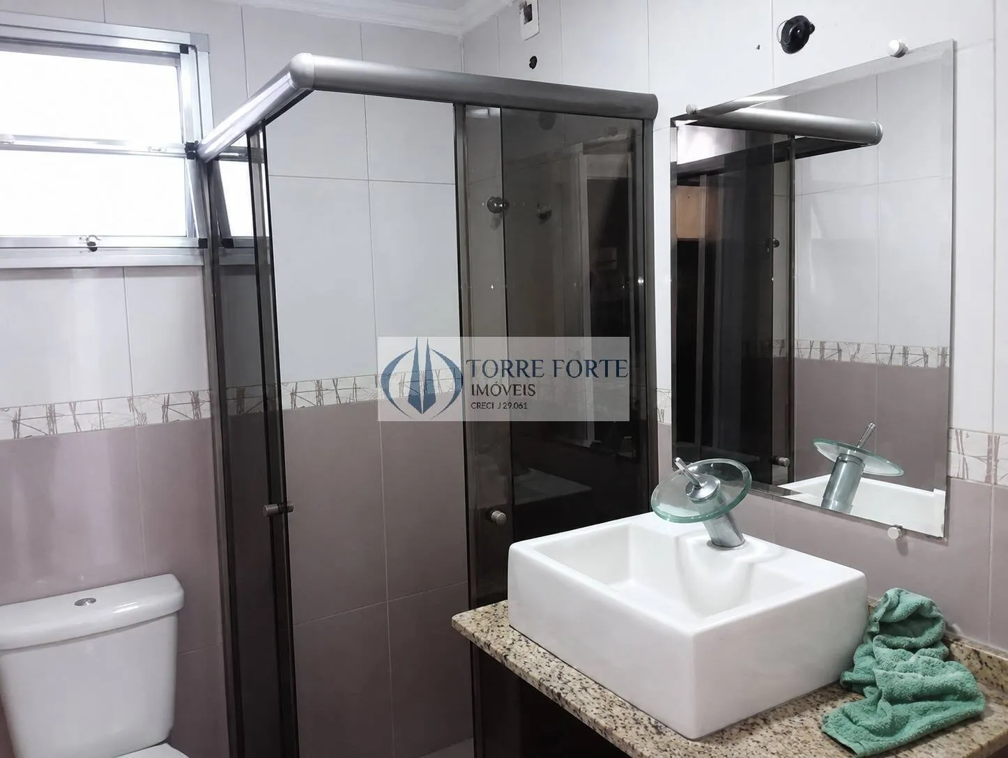 Imagem Lindo Apartamento com 2 dormitorios 1 vaga , varanda na Vila Prudente.