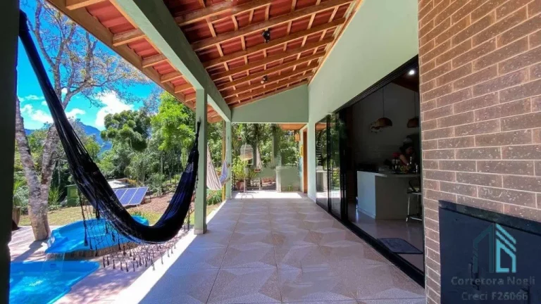 Imagem Chácara a venda com casa em Campina Grande do Sul - PR