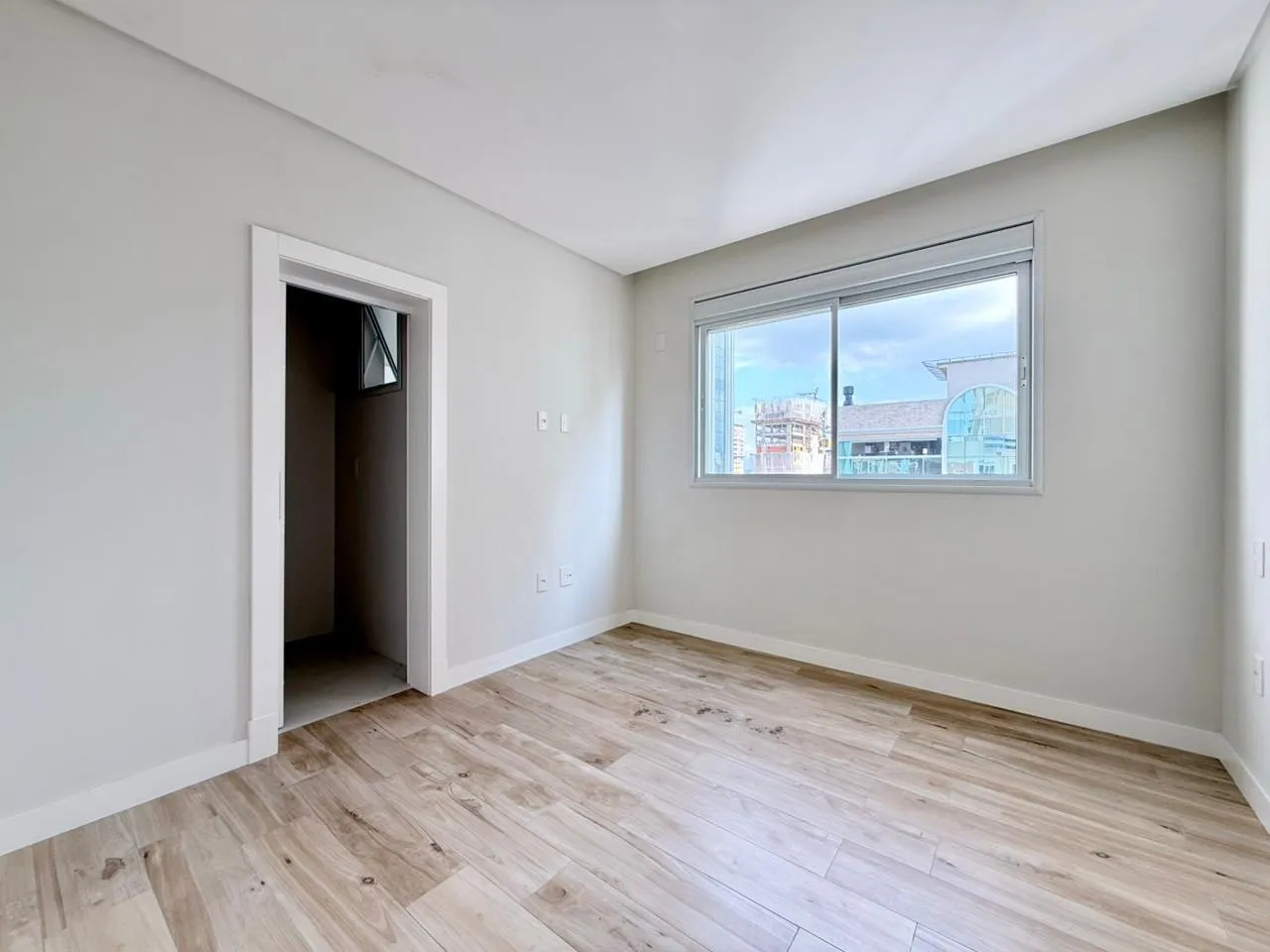 Imagem Apartamento à venda com 132m2 por R$ 2.900.000,00