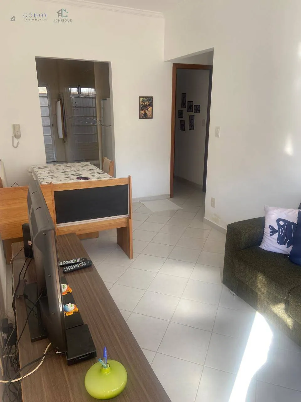Imagem Oportunidade no Itaguá: 2 Dormitórios, Suíte e Quintal