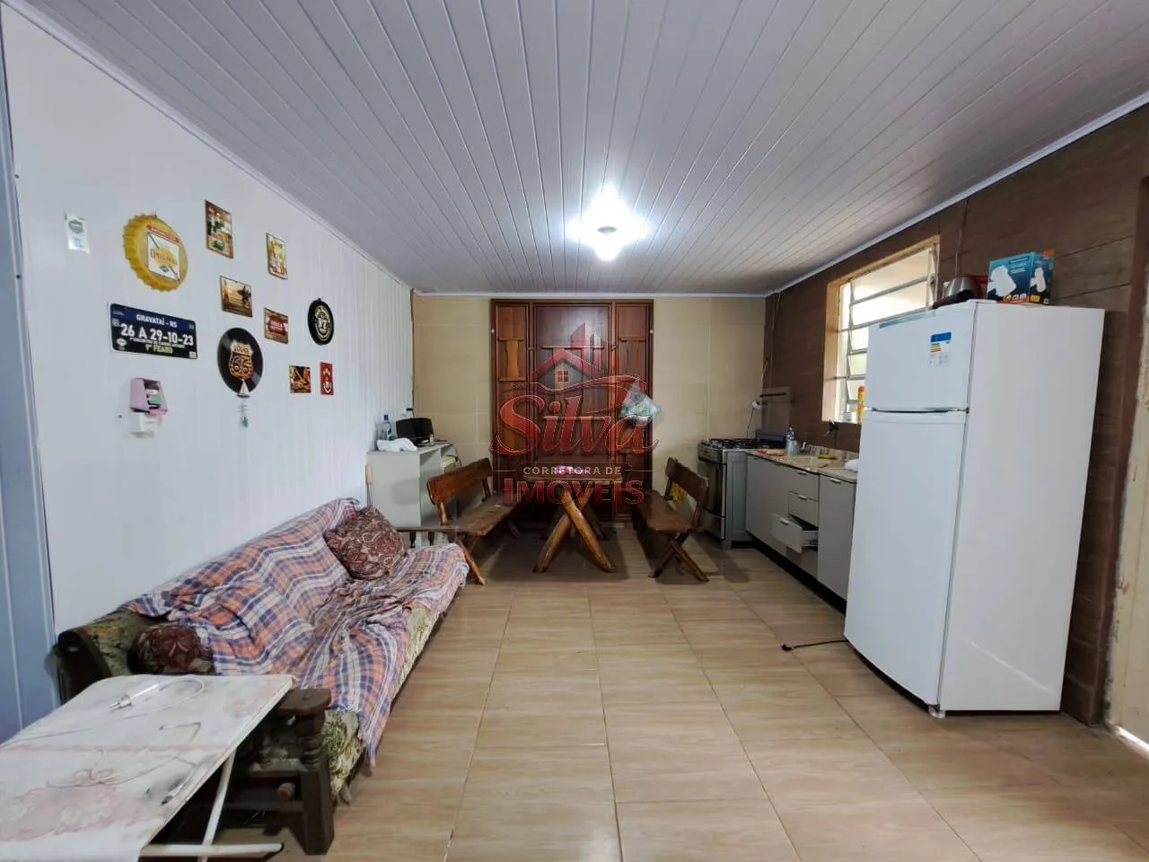 Imagem C139 | Casa 4 dormitórios com pátio cercado em Mariluz