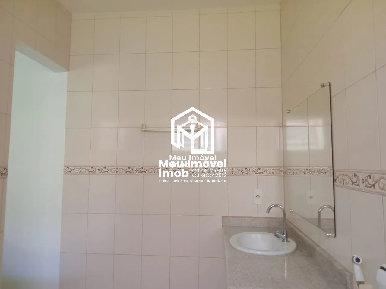 Imagem Casa 3 Quartos 1 Suíte 3 Vagas 203m² Porcelanato Luziânia/GO