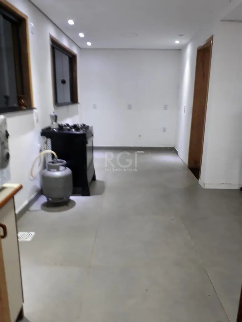 Imagem Casa para Venda - 230.45m², 4 dormitórios, sendo 1 suites, 3 vagas - Ponta Grossa