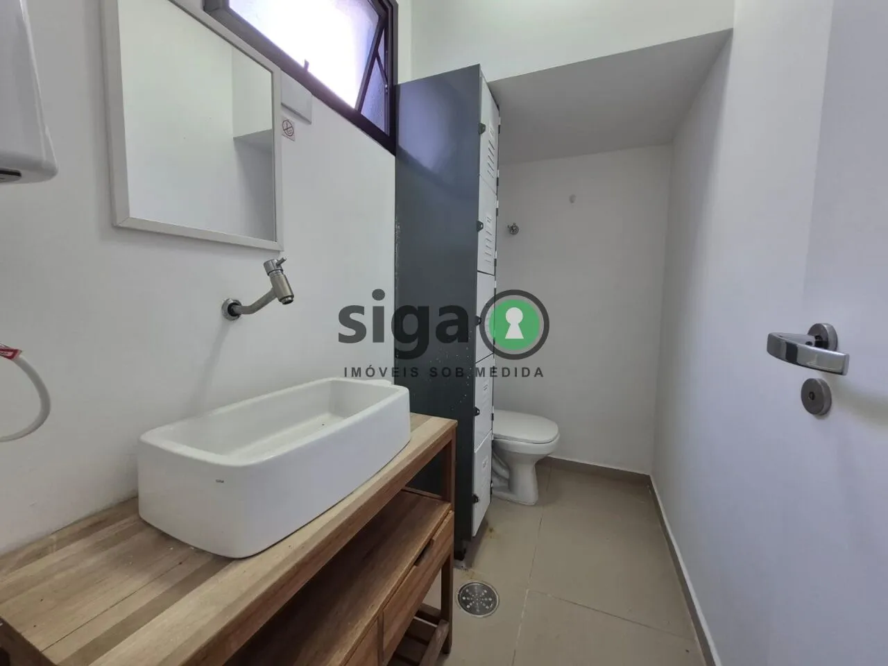 Imagem ALUGA SE CLÍNICA 190 METROS, PRONTA PARA USO NA VILA NOVA CONCEIÇÃO