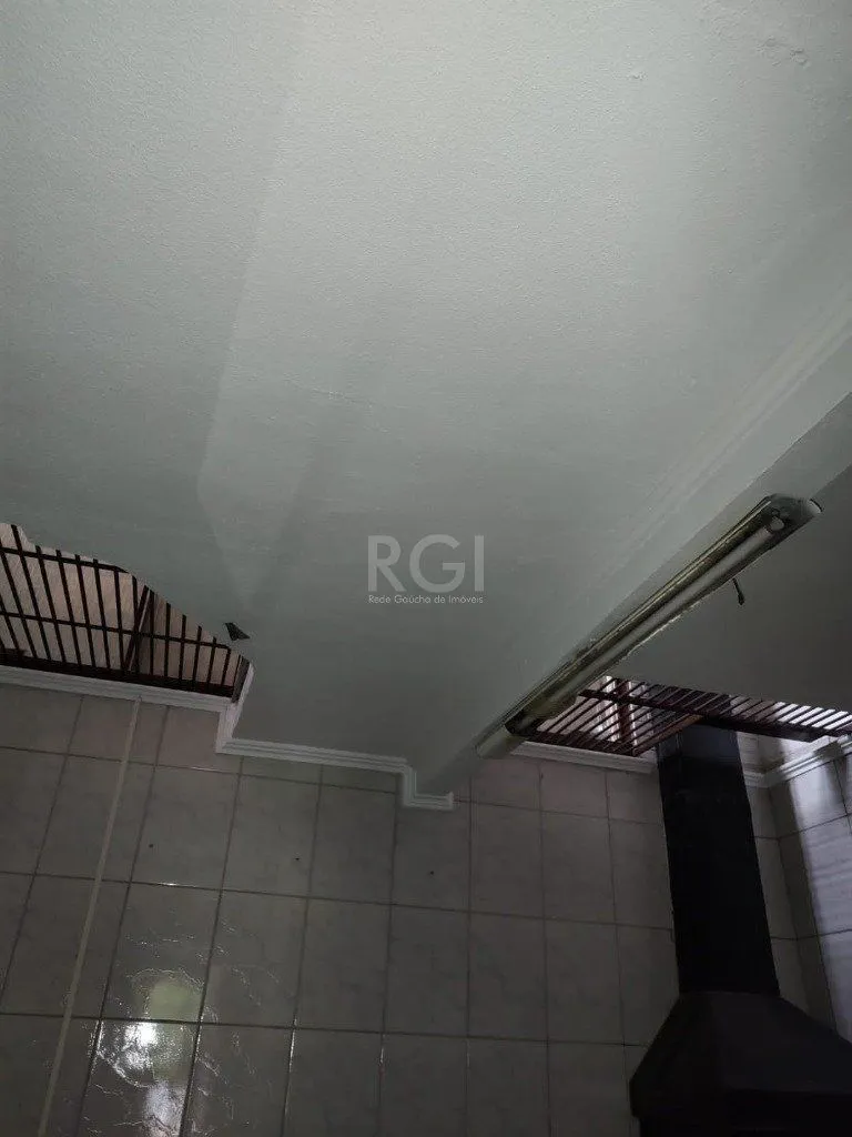 Imagem Casa para Venda - 98m², 2 dormitórios, 2 vagas - Alto Petrópolis