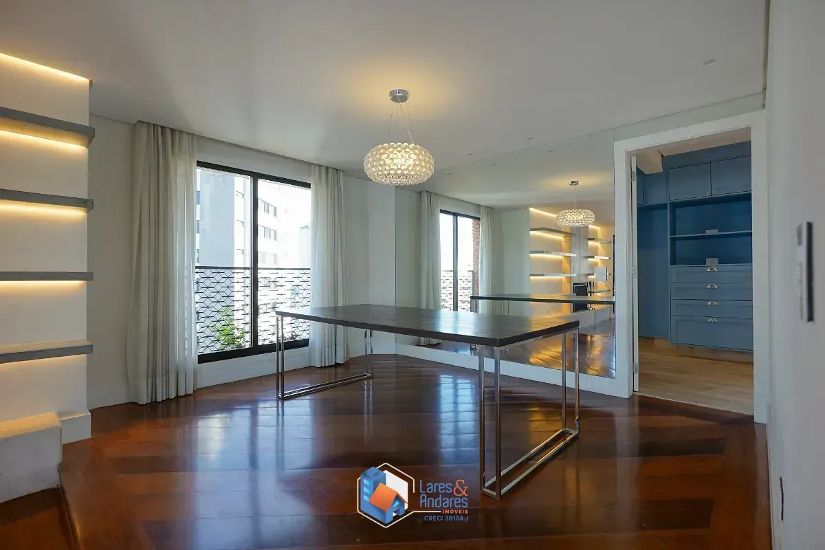 Imagem Apartamento para venda em Campo Belo com 4 quartos, sendo 2 suítes, 276m²