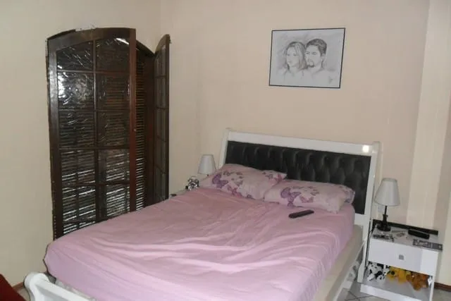 Imagem Casa à venda 3 Quartos, 1 Suite, 2 Vagas, Laerte Assunção, Pindamonhangaba - SP