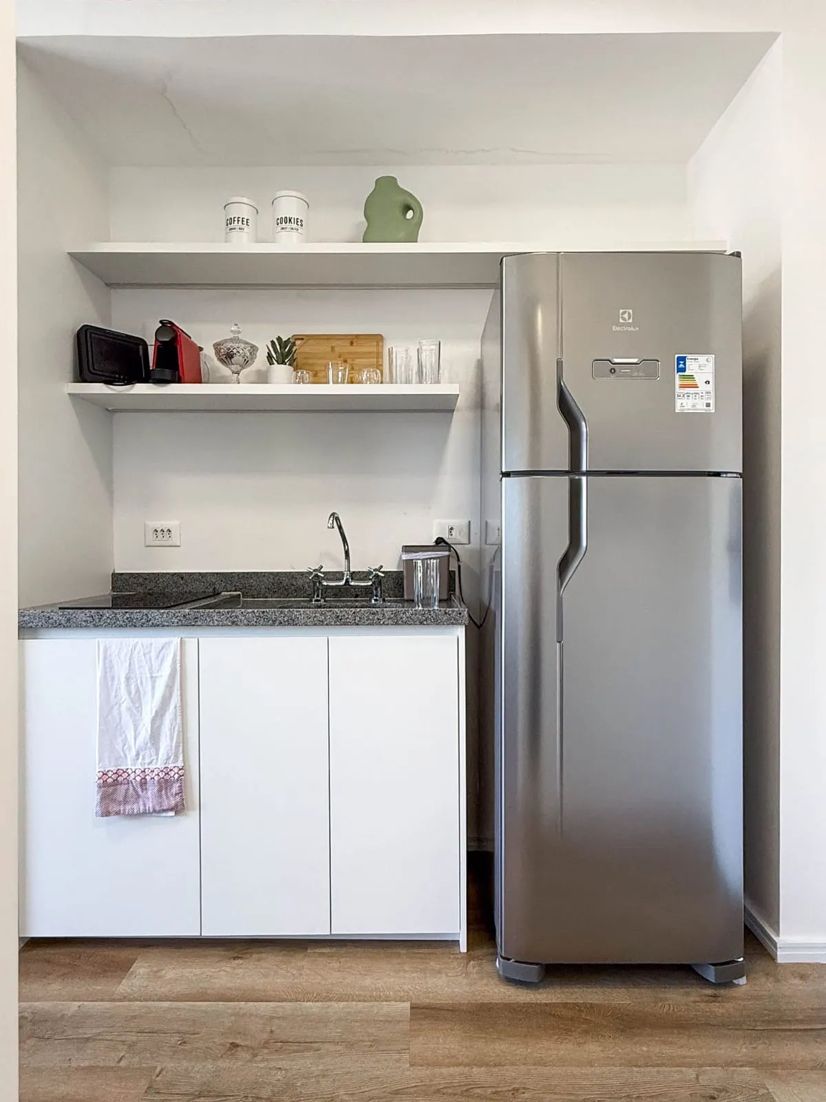 Imagem Apartamento com 1 Quarto para alugar, 28m² - Pinheiros