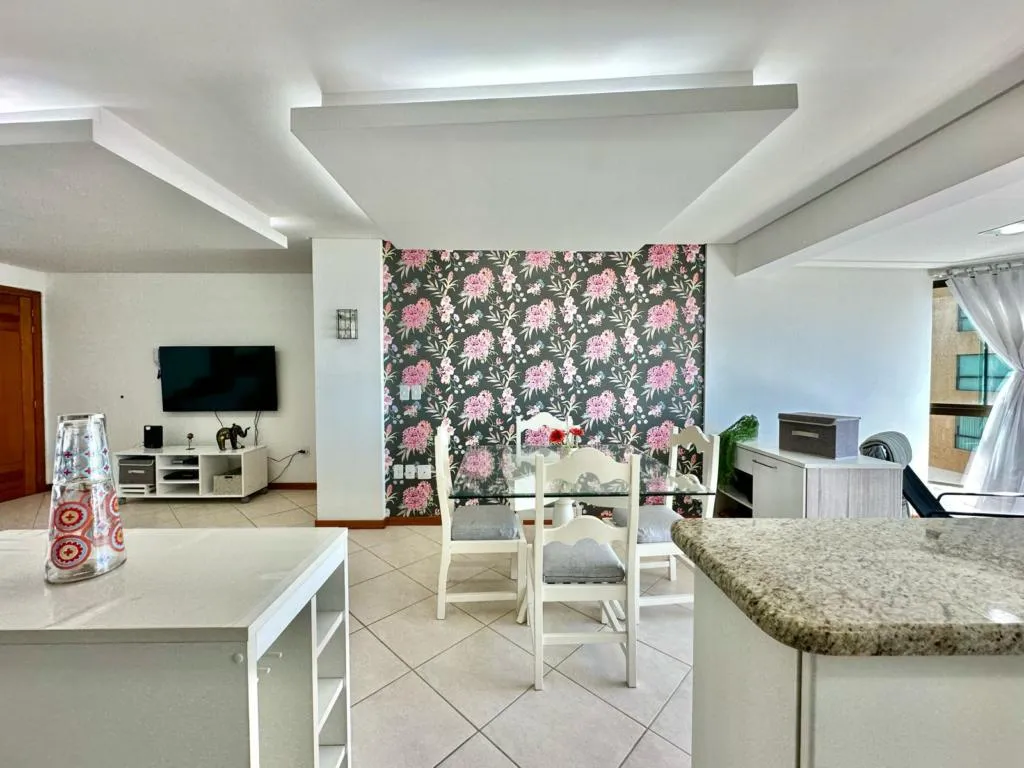Imagem Apartamento 3 Dormitórios - Bairro Centro